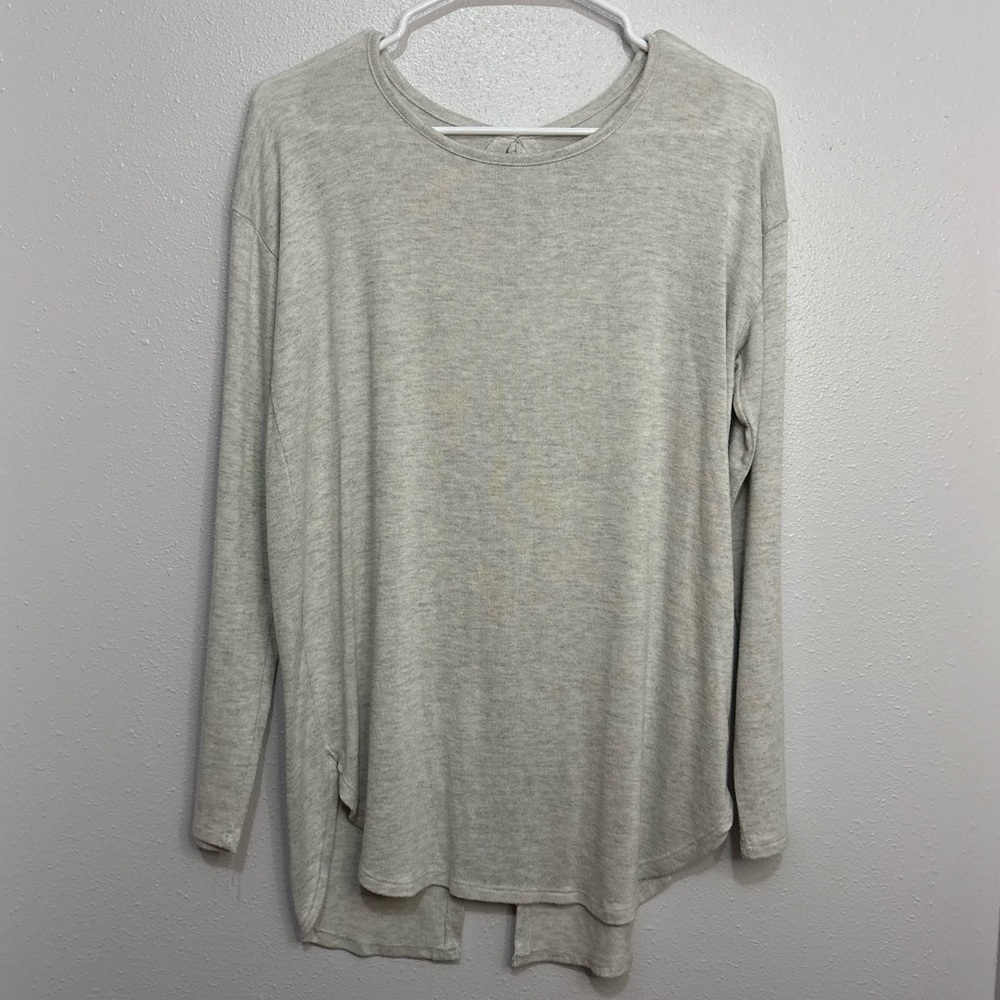 aerie Light Gray Long Sleeve Hoodie Top